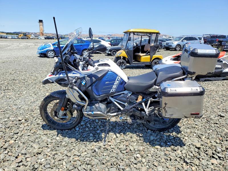 56858896 :رقم المزاد ، WB10M1306P6G81763 vin ، 2023 Bmw R 1250 مزاد بيع
