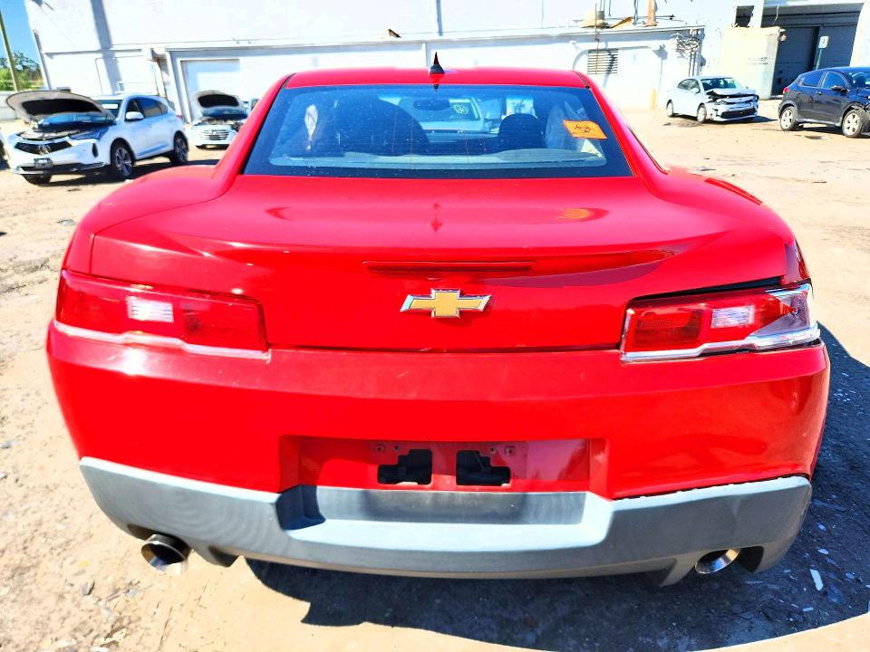 57474546 :رقم المزاد ، 2G1FB1E38F9220863 vin ، 2015 Chevrolet Camaro مزاد بيع