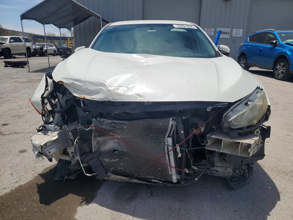 Продажа на аукционе авто 2017 Honda Civic, vin: 2HGFC2F58HH522397, номер лота: 72891835