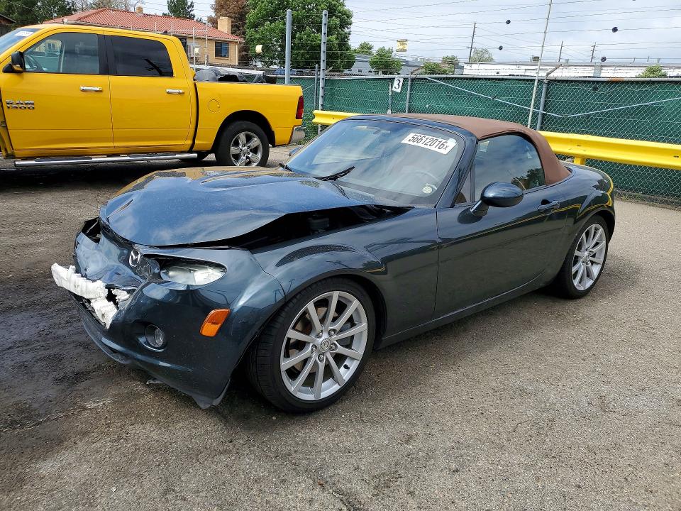 56612016 :رقم المزاد ، JM1NC25F760103172 vin ، 2006 Mazda Mx-5 Miata مزاد بيع