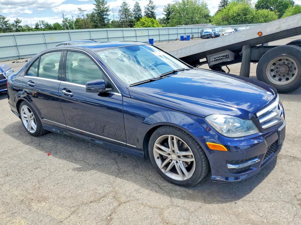 Auction sale of the 2012 Mercedes-benz C, vin: WDDGF8BB2CF861259, lot number: 57498076