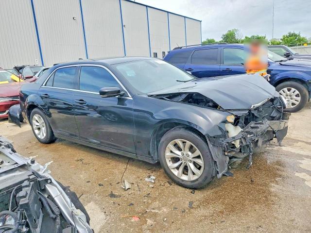 2015 Chrysler 300 მანქანა იყიდება აუქციონზე, vin: 2C3CCAAG4FH809032, აუქციონის ნომერი: 55123066
