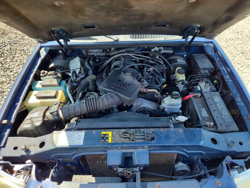56650176 :رقم المزاد ، 1FMDU77K64UA16090 vin ، 2004 Ford Explorer Sport Trac مزاد بيع