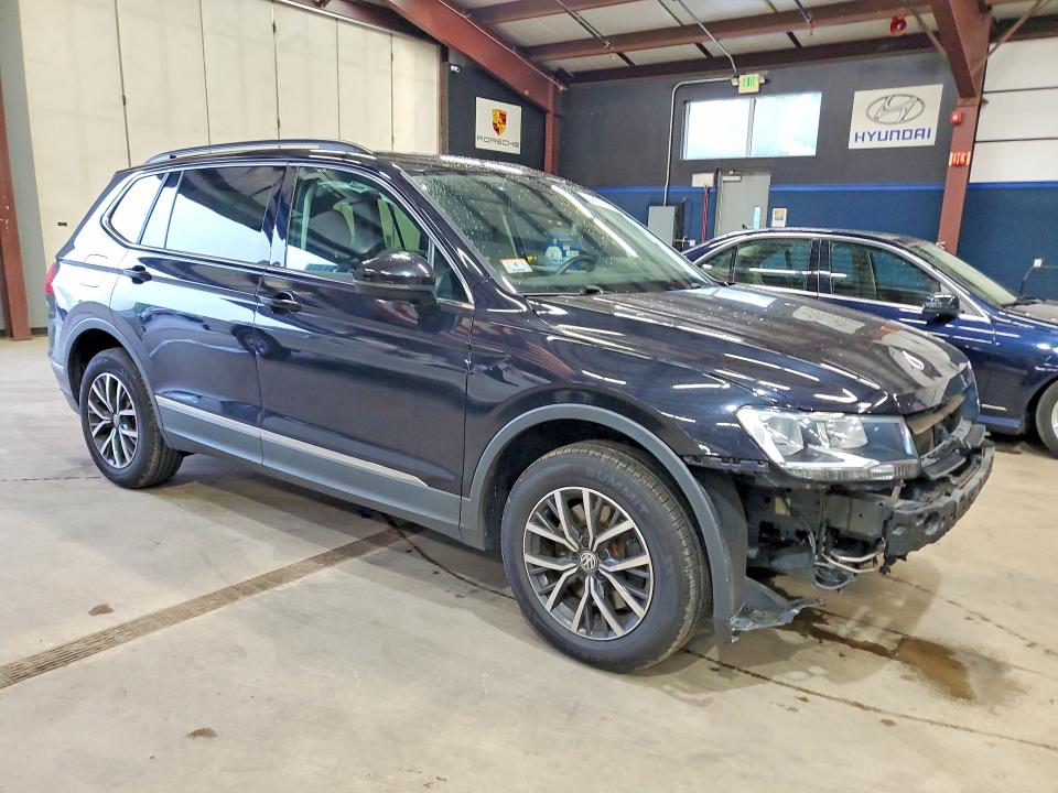 2020 Volkswagen Tiguan მანქანა იყიდება აუქციონზე, vin: 3VV2B7AXXLM033971, აუქციონის ნომერი: 58018596