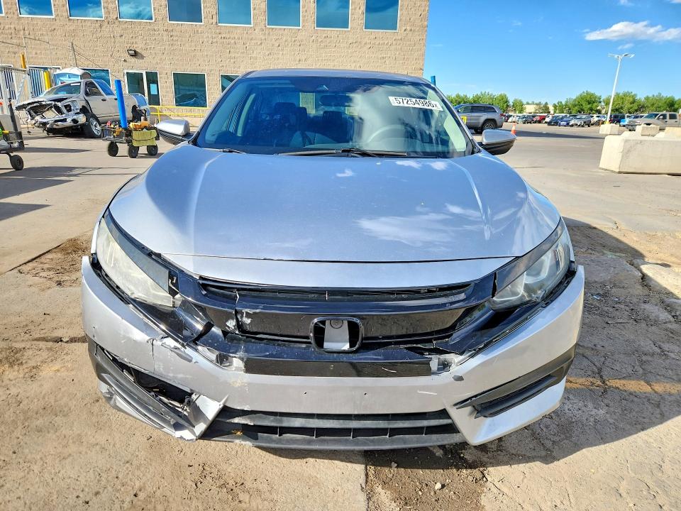 57254986 :رقم المزاد ، 19XFC2F60KE026598 vin ، 2019 Honda Civic مزاد بيع