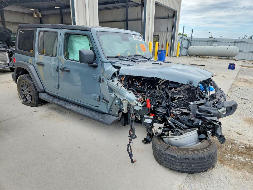 56046296 :رقم المزاد ، 1C4PJXDG9RW246731 vin ، 2024 Jeep Wrangler مزاد بيع