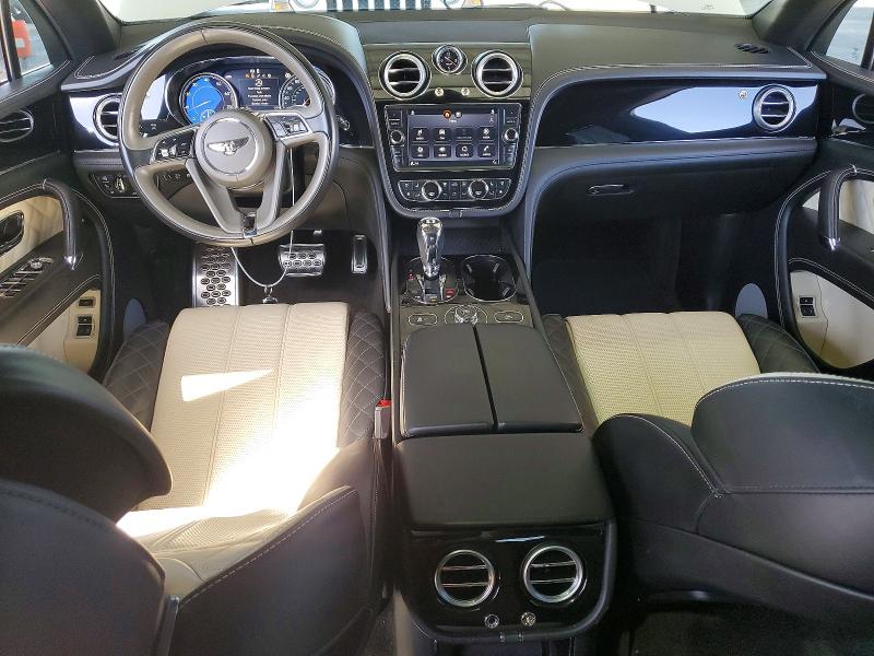 Продажа на аукционе авто 2018 Bentley Bentayga, vin: SJAAC4ZV4JC018083, номер лота: 63732416