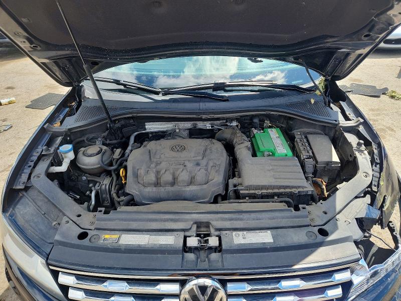 57335396 :رقم المزاد ، 3VV2B7AXXKM057685 vin ، 2019 Volkswagen Tiguan مزاد بيع