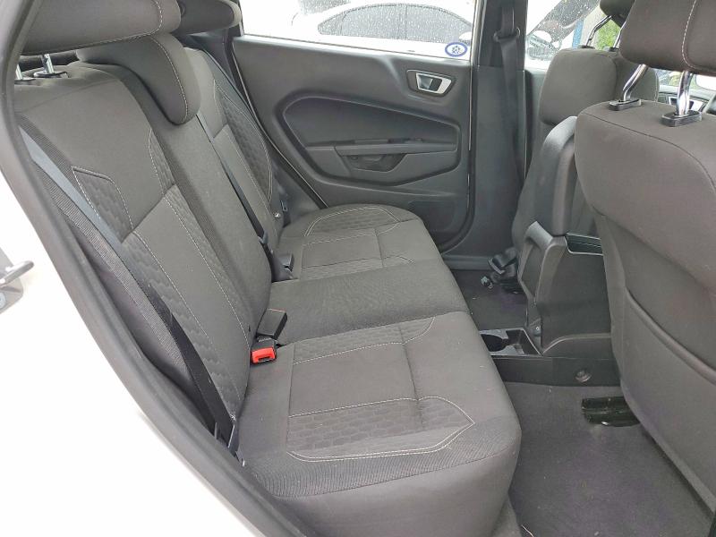 56189906 :رقم المزاد ، 3FADP4GX7JM127033 vin ، 2018 Ford Fiesta مزاد بيع