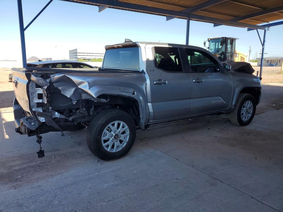 56051036 :رقم المزاد ، 3TMKB5FN1SM043958 vin ، 2025 Toyota Tacoma مزاد بيع