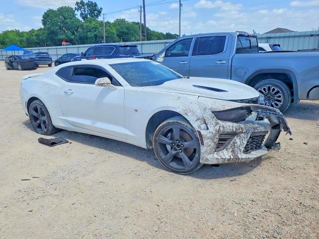 58023646 :رقم المزاد ، 1G1FH1R76G0136726 vin ، 2016 Chevrolet Camaro مزاد بيع