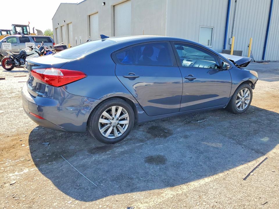 2016 Kia Forte მანქანა იყიდება აუქციონზე, vin: KNAFX4A65G5603701, აუქციონის ნომერი: 57721926