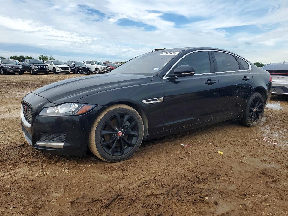 Aukcja sprzedaży 2017 Jaguar Xf, vin: SAJBD4BN4HCY46253, numer aukcji: 57422696