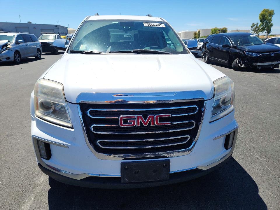 58889026 :رقم المزاد ، 2GKFLUEK5H6320893 vin ، 2017 Gmc Terrain مزاد بيع