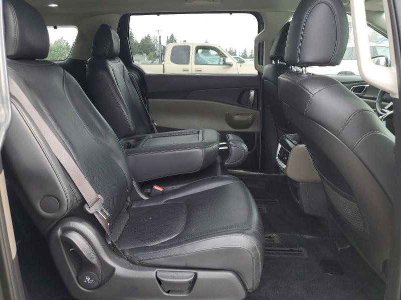 Продаж на аукціоні авто 2025 Kia Carnival, vin: KNDNE5K35S6470634, номер лоту: 58377256