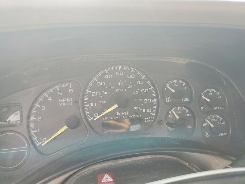 57656296 :رقم المزاد ، 1GTEC14T8YE182360 vin ، 2000 Gmc New Sierra مزاد بيع