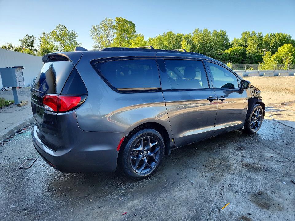 Продажа на аукционе авто 2020 Chrysler Pacifica, vin: 2C4RC1EG9LR286550, номер лота: 56634926
