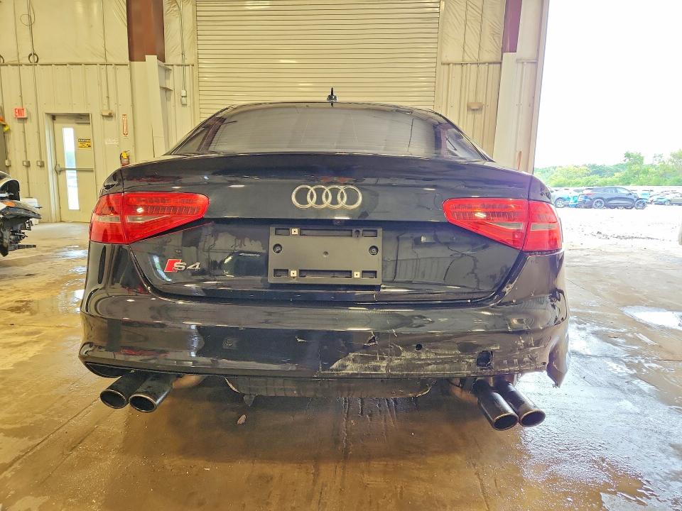 Продажа на аукционе авто 2015 Audi S4, vin: WAUBGAFL1FA127044, номер лота: 56492656