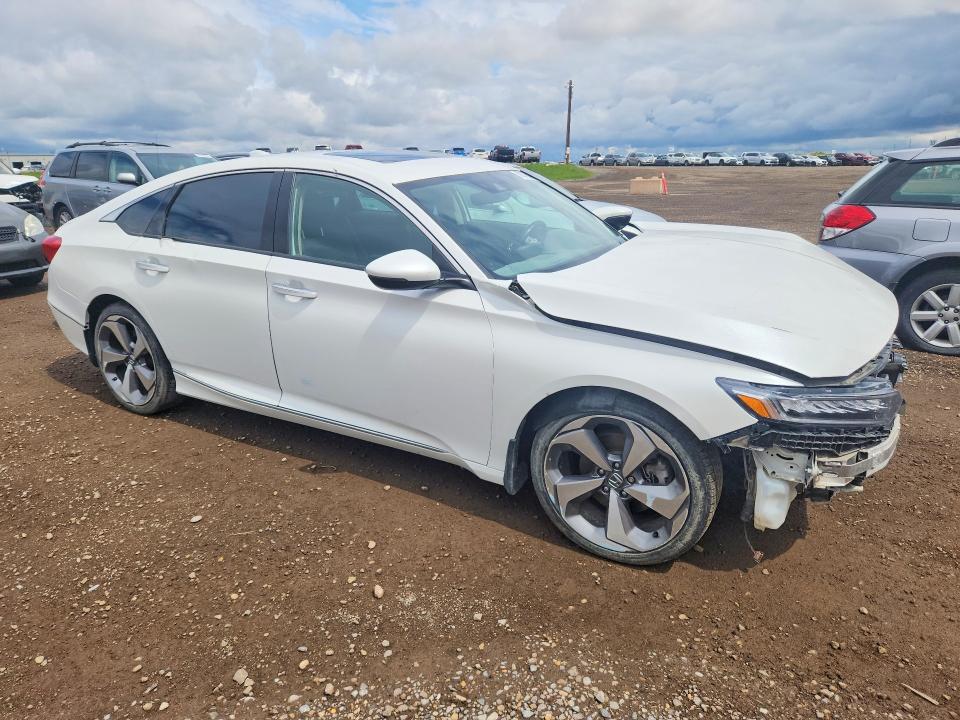 Продаж на аукціоні авто 2018 Honda Accord, vin: 1HGCV2F98JA801143, номер лоту: 56972806