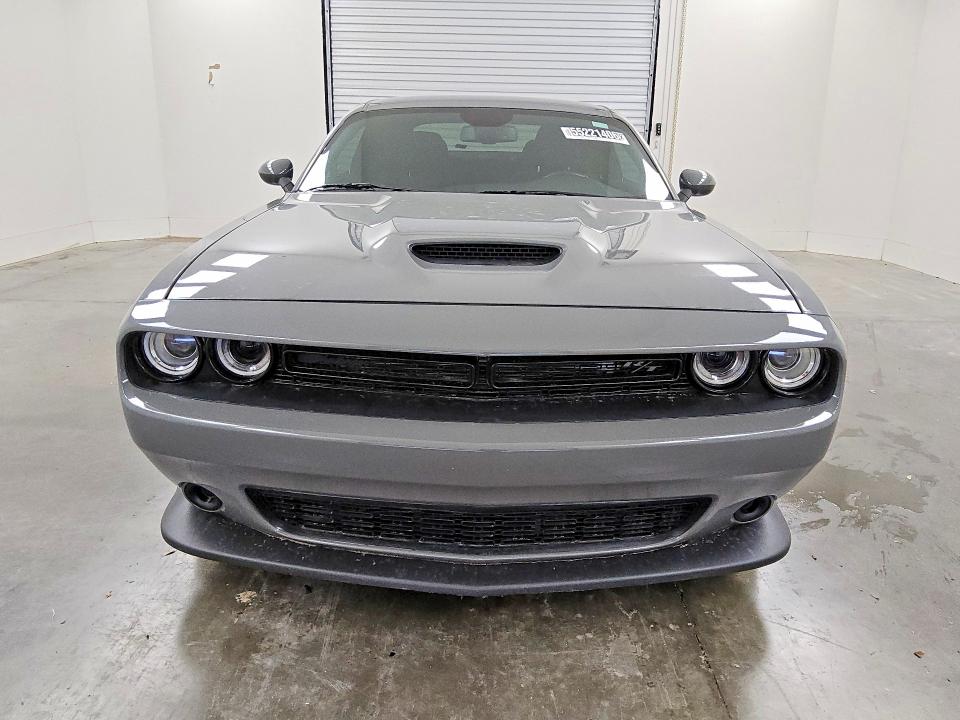 Продаж на аукціоні авто 2023 Dodge Challenger, vin: 2C3CDZBT5PH669677, номер лоту: 55221406