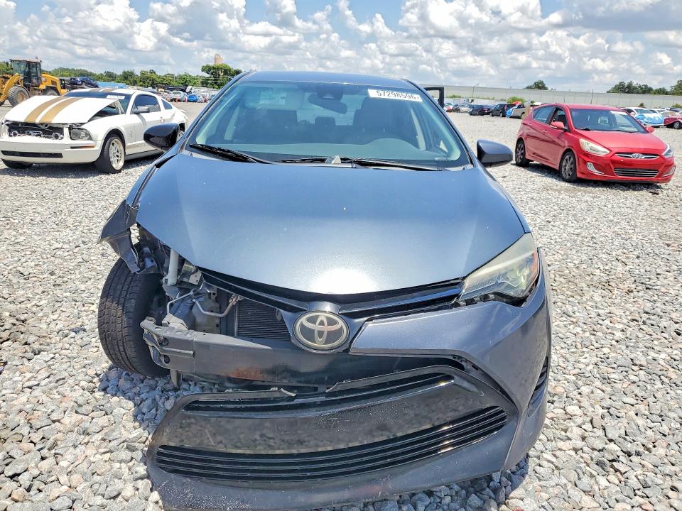 Продажа на аукционе авто 2017 Toyota Corolla, vin: 5YFBURHE5HP680092, номер лота: 57298596