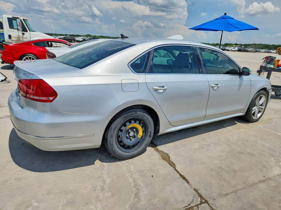 55962336 :رقم المزاد ، 1VWCS7A3XEC018999 vin ، 2014 Volkswagen Passat مزاد بيع