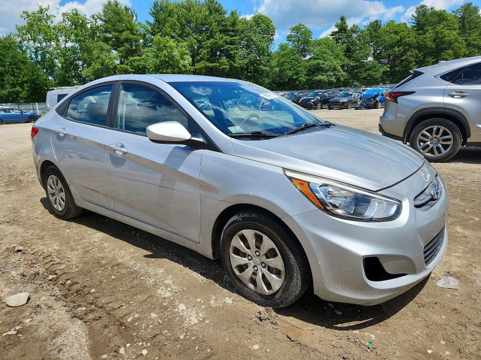 2016 Hyundai Accent მანქანა იყიდება აუქციონზე, vin: KMHCT4AE0GU107005, აუქციონის ნომერი: 58899016