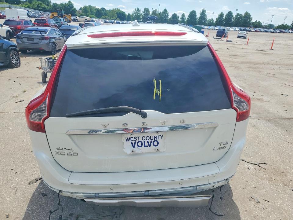 Продаж на аукціоні авто 2015 Volvo Xc60, vin: YV4902RK6F2720386, номер лоту: 57940716