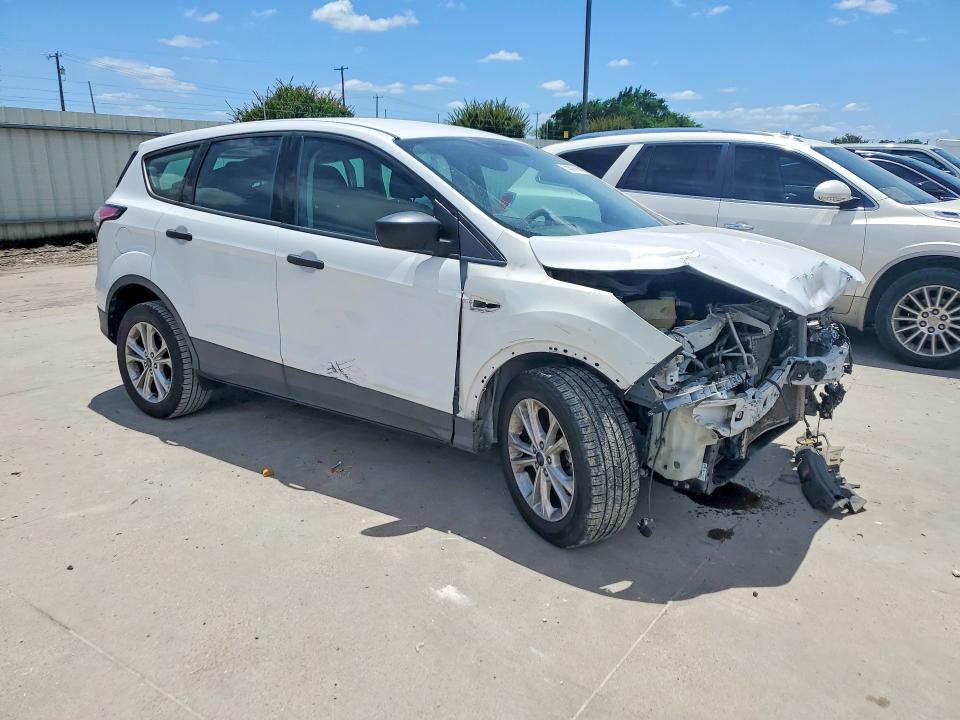 Продажа на аукционе авто 2017 Ford Escape, vin: 1FMCU0F74HUE71820, номер лота: 55543456