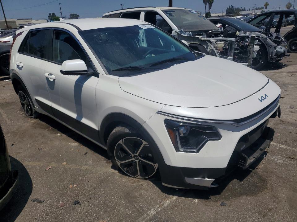 2026 Kia Niro მანქანა იყიდება აუქციონზე, vin: KNDCP3LE5T5330497, აუქციონის ნომერი: 58230626