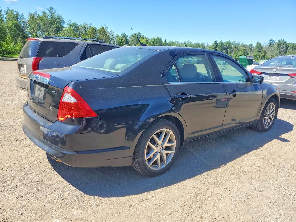 58551226 :رقم المزاد ، 3FAHP0JA1CR172795 vin ، 2012 Ford Fusion مزاد بيع