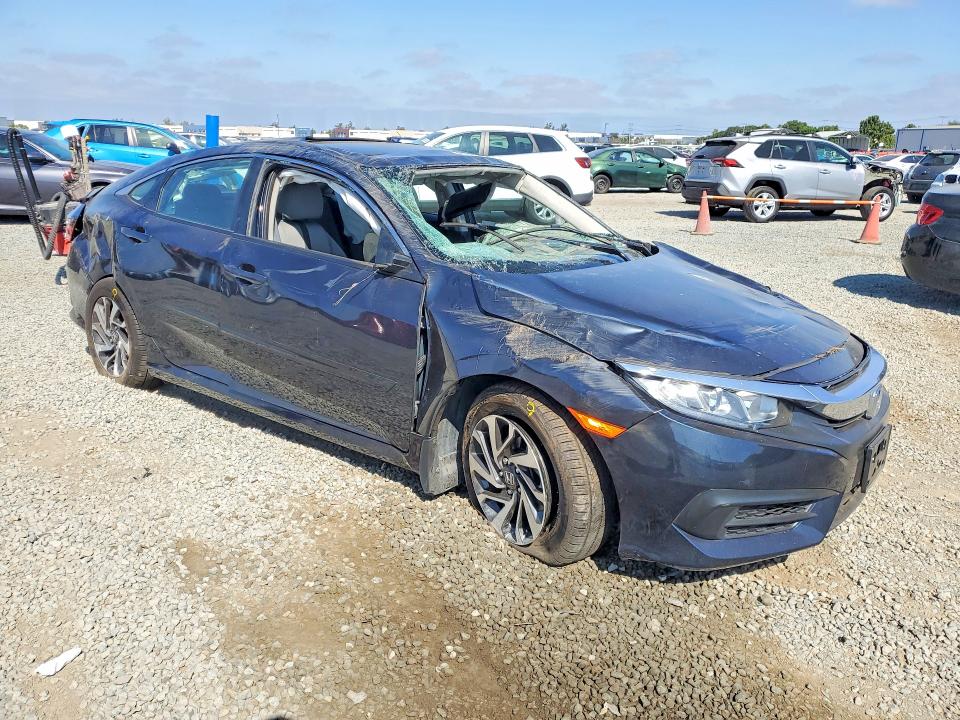 Продаж на аукціоні авто 2018 Honda Civic, vin: 2HGFC2F7XJH589140, номер лоту: 59112556