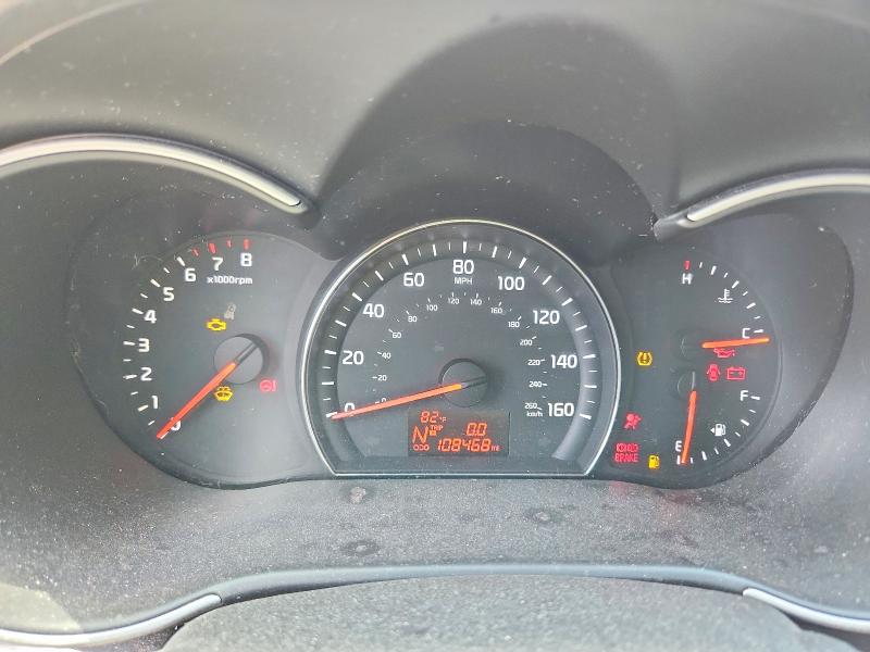 56346306 :رقم المزاد ، 5XYKT3A6XFG601732 vin ، 2015 Kia Sorento مزاد بيع
