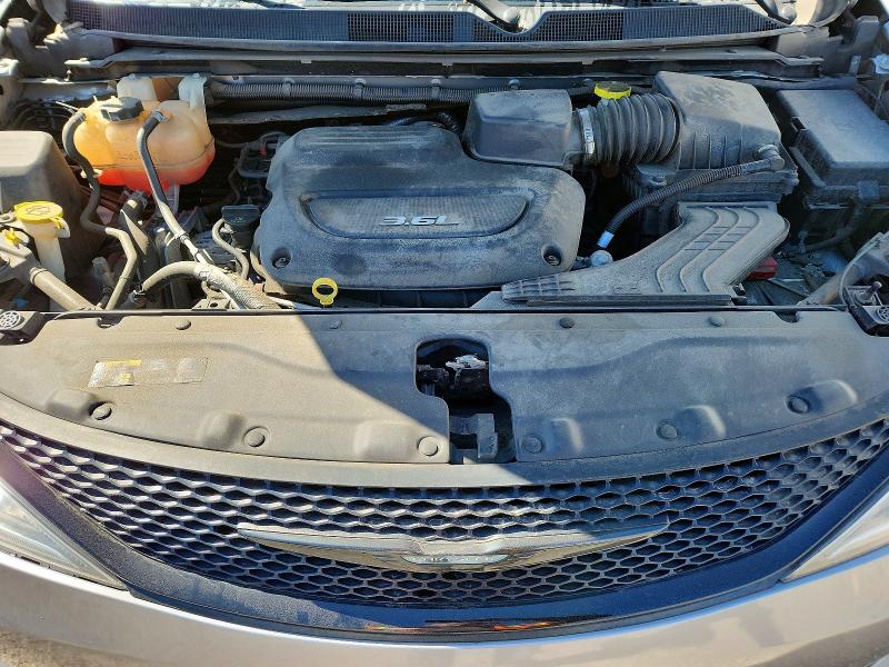 2018 Chrysler Pacifica მანქანა იყიდება აუქციონზე, vin: 2C4RC1FG7JR357806, აუქციონის ნომერი: 55807536