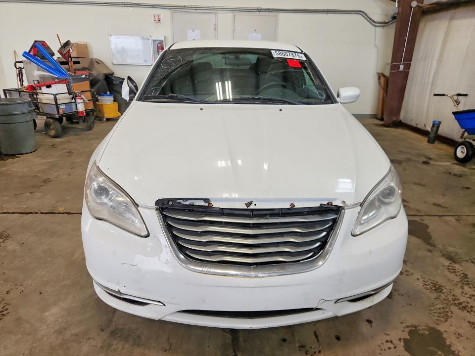 2013 Chrysler 200 მანქანა იყიდება აუქციონზე, vin: 1C3CCBABXDN512510, აუქციონის ნომერი: 58607876