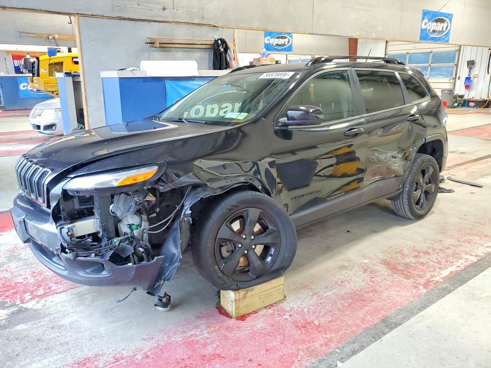 56828896 :رقم المزاد ، 1C4PJMCB3FW792599 vin ، 2015 Jeep Cherokee مزاد بيع