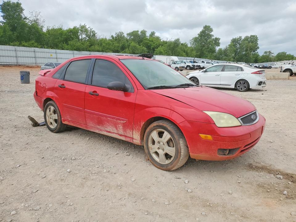 56138656 :رقم المزاد ، 1FAFP34N45W271375 vin ، 2005 Ford Focus مزاد بيع