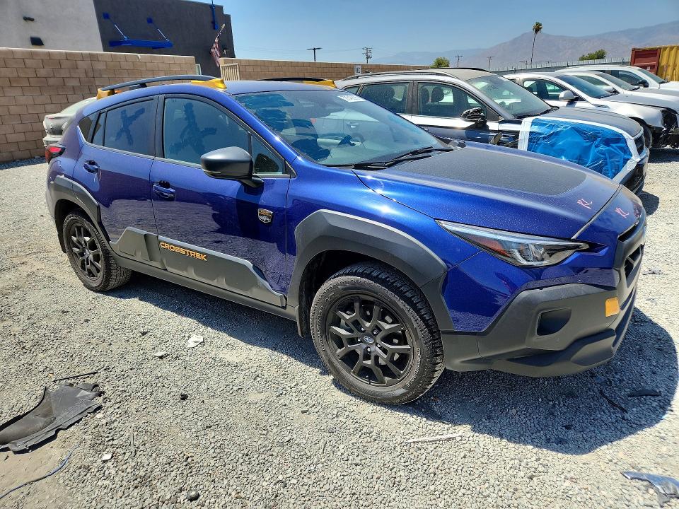 56545696 :رقم المزاد ، 4S4GUHT64R3818565 vin ، 2024 Subaru Crosstrek مزاد بيع