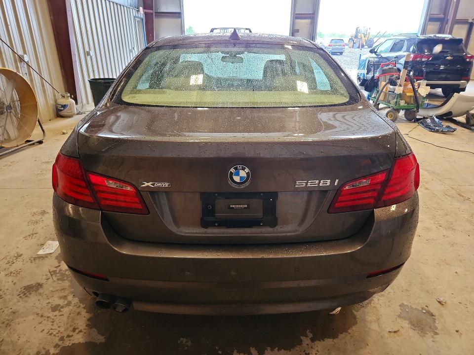 Продаж на аукціоні авто 2013 Bmw 528, vin: WBAXH5C58DD112892, номер лоту: 57840246