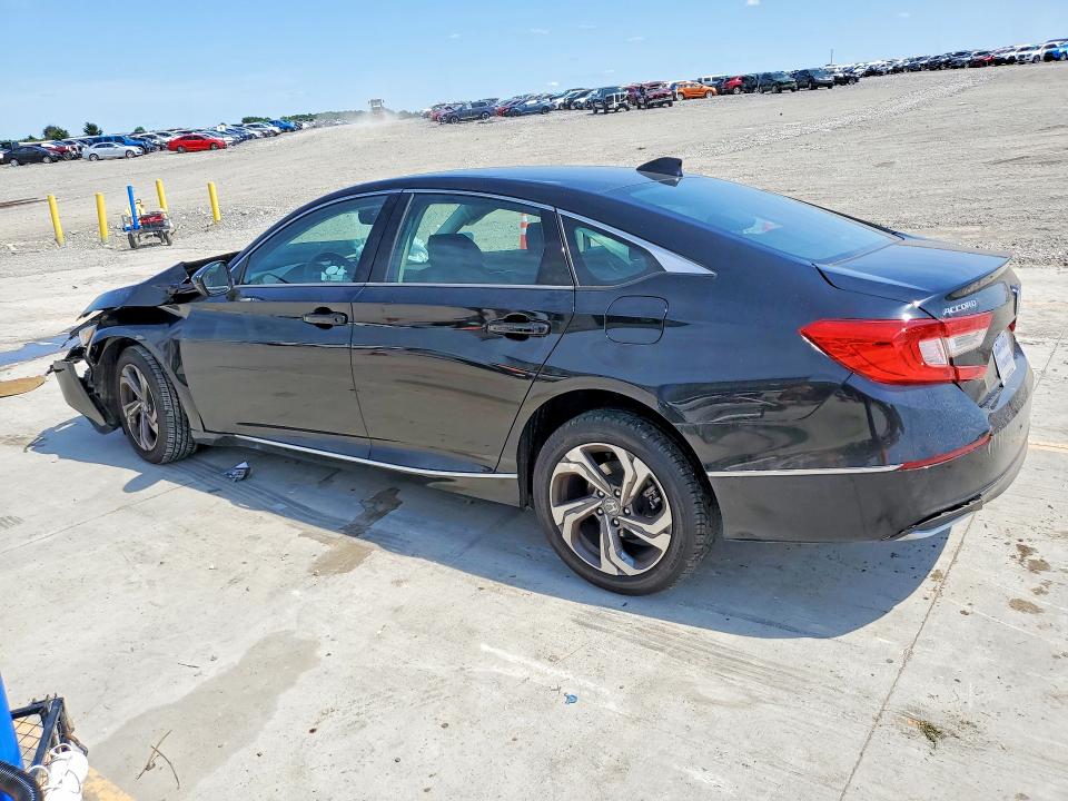 Продажа на аукционе авто 2018 Honda Accord, vin: 1HGCV1F61JA116868, номер лота: 58766206