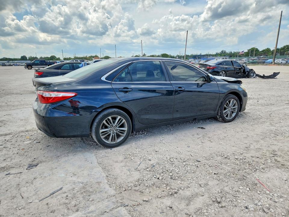 2015 Toyota Camry მანქანა იყიდება აუქციონზე, vin: 4T1BF1FK7FU494800, აუქციონის ნომერი: 85608755