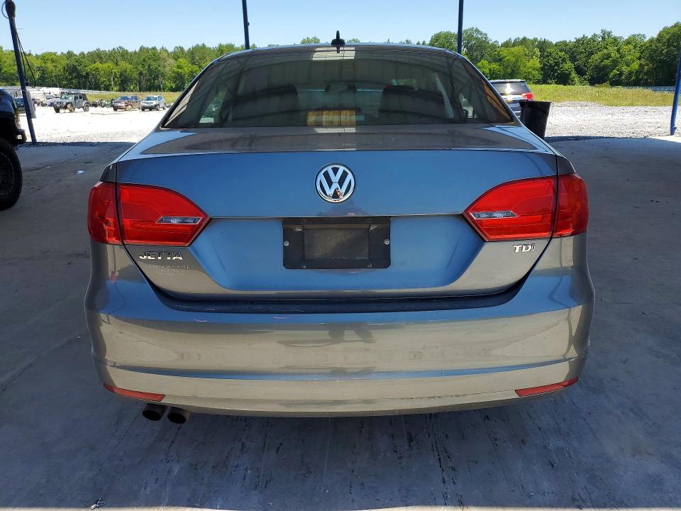 2013 Volkswagen Jetta მანქანა იყიდება აუქციონზე, vin: 3VWLL7AJ3DM245587, აუქციონის ნომერი: 56060856