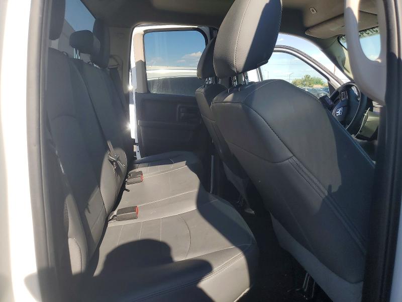57949506 :رقم المزاد ، 1C6RR6FG2KS678686 vin ، 2019 Ram 1500 Classic مزاد بيع