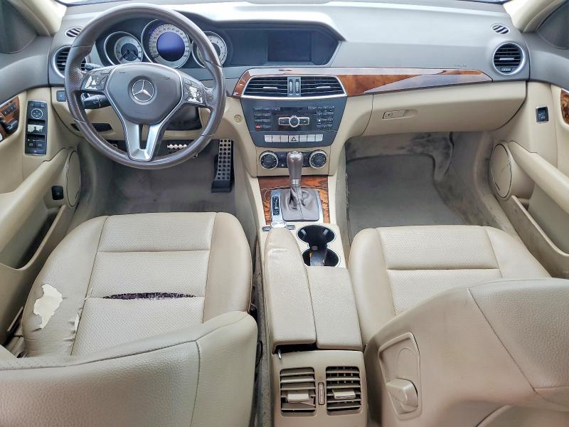 Продаж на аукціоні авто 2012 Mercedes-benz C, vin: WDDGF4HB4CR232391, номер лоту: 58441346