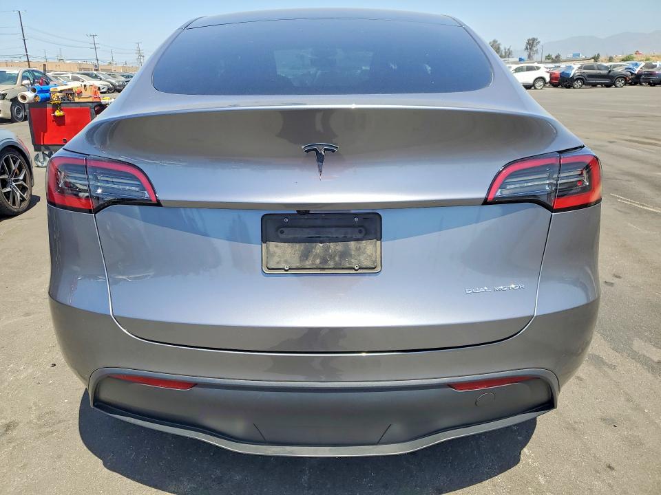 Продажа на аукционе авто 2024 Tesla Model Y, vin: 7SAYGDEE3RA325251, номер лота: 56825356