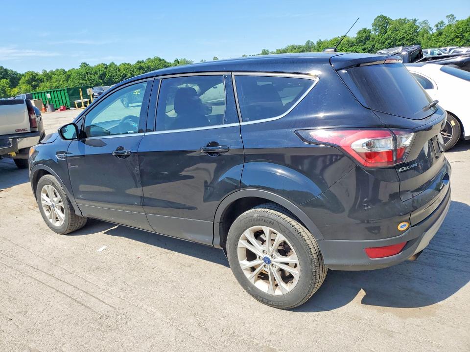 56321546 :رقم المزاد ، 1FMCU9GD7HUC17219 vin ، 2017 Ford Escape مزاد بيع