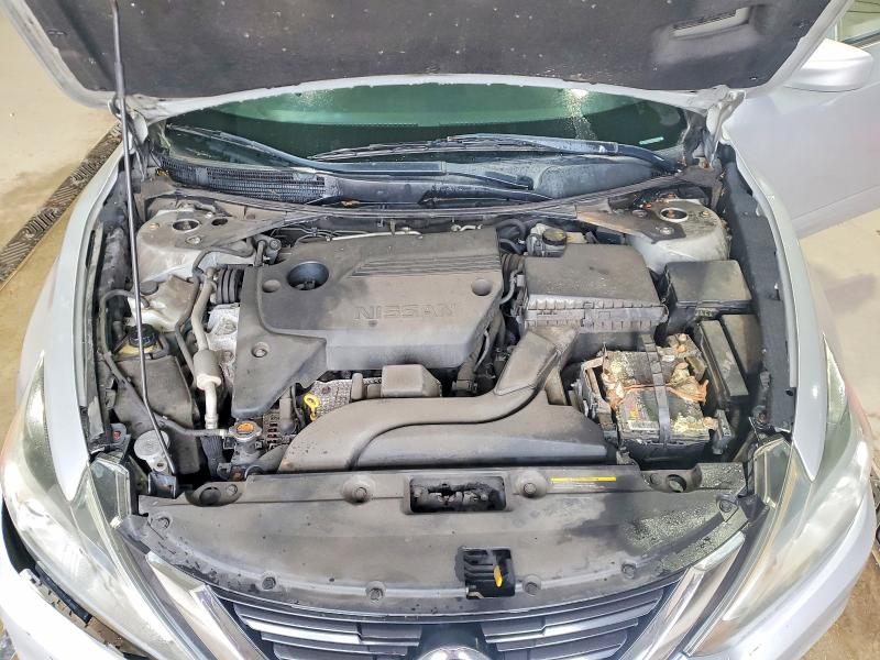 2018 Nissan Altima მანქანა იყიდება აუქციონზე, vin: 1N4AL3AP9JC208795, აუქციონის ნომერი: 57469986