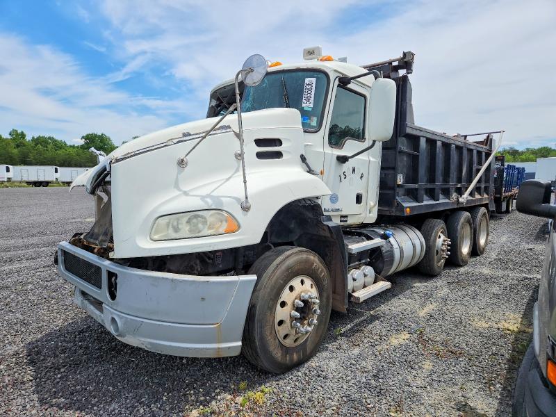 58476386 :رقم المزاد ، 1M1AW07Y5DM028101 vin ، 2013 Mack 600 مزاد بيع