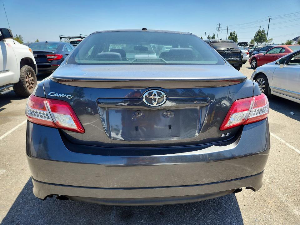 2010 Toyota Camry მანქანა იყიდება აუქციონზე, vin: 4T1BF3EK6AU020665, აუქციონის ნომერი: 56120206