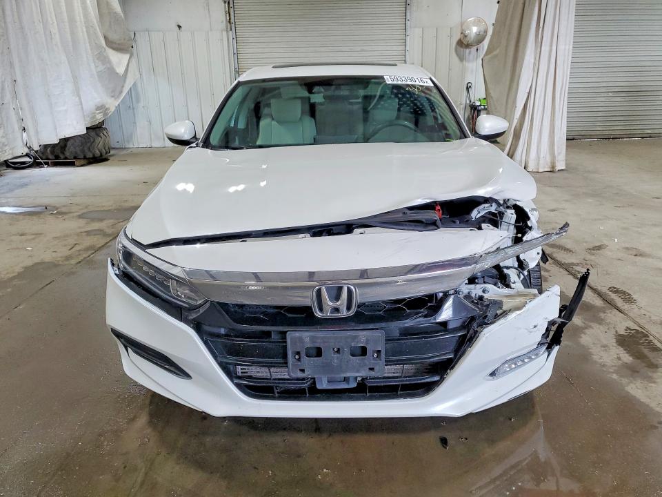59339016 :رقم المزاد ، 1HGCV1F43KA028369 vin ، 2019 Honda Accord مزاد بيع